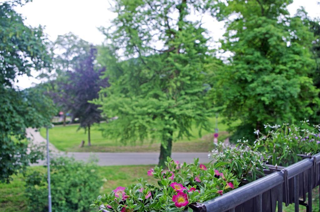 Ferien-Wohnung Am Menzer-Park Neckargemünd Zewnętrze zdjęcie